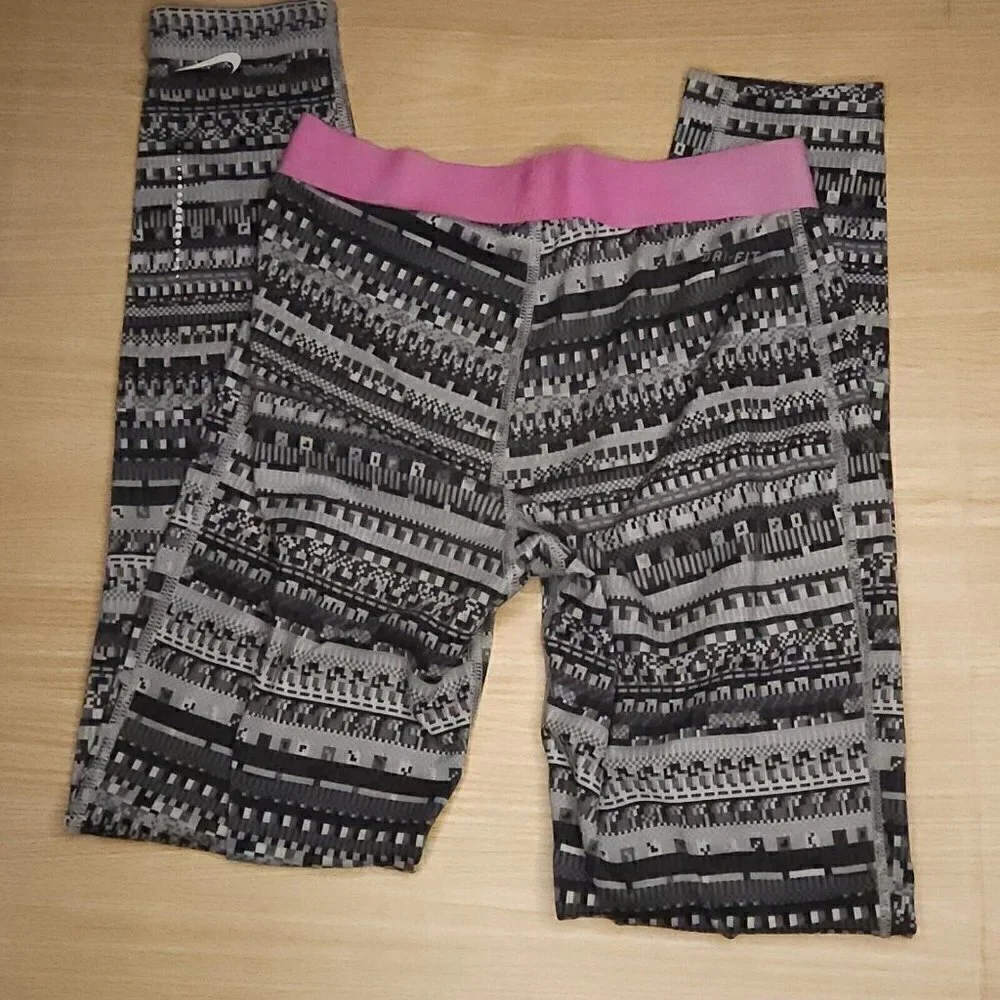 Nike Pro  Girl's Grey Athletic Leggings Large